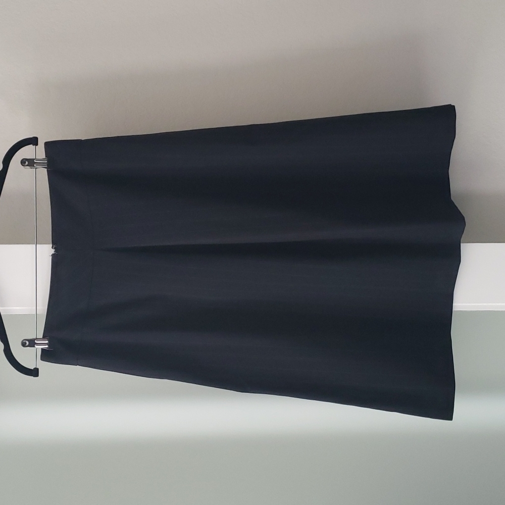 Banana Republic Navy Pinstripe A-Line Midi Skirt with Pockets sz 4